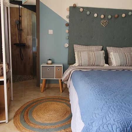 Chambre D'Hotes "La Petite Dormeuse" Comps (Gard) Exterior foto