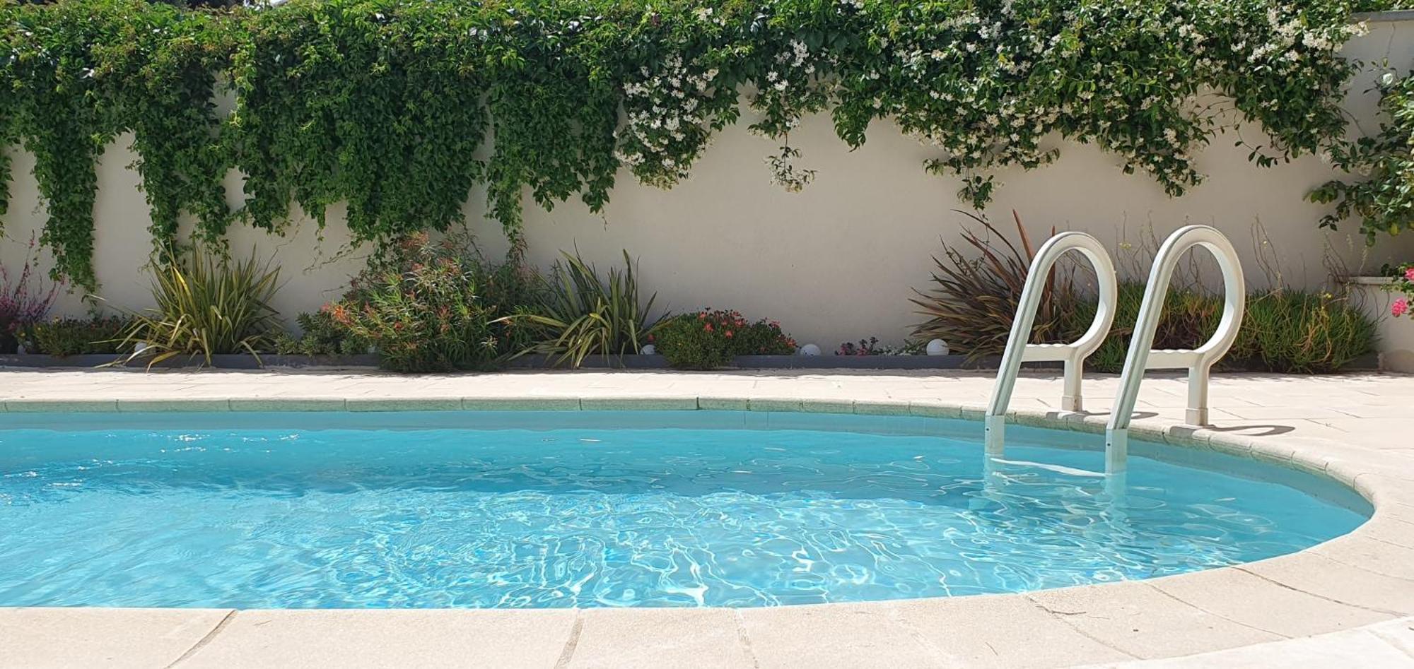 Chambre D'Hotes "La Petite Dormeuse" Comps (Gard) Exterior foto